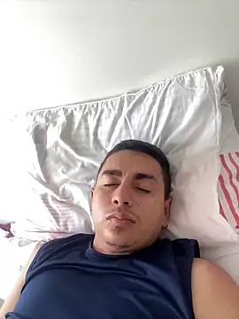 DanielGomez9 online show from January 26, 8:34 pm