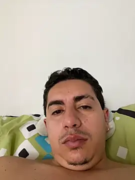 DanielGomez9 online show from March 16, 6:12 pm