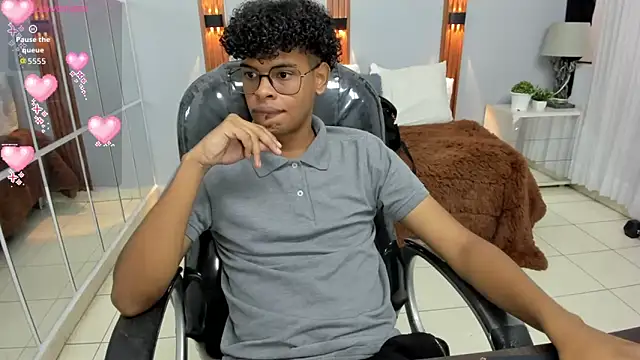 boylittle19cm online show from September 15, 1:23 pm