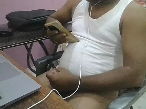 ITGuyhyd online show from November 18, 4:55 pm