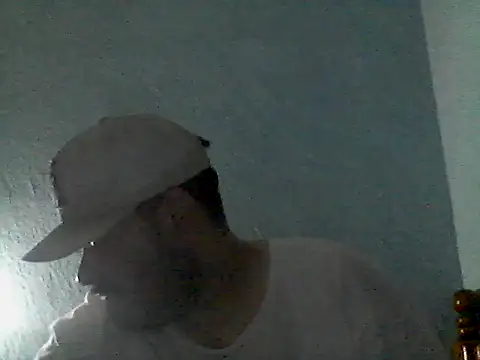 GILBERTHOR92 online show from February 21, 7:09 am