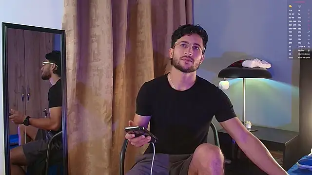 Valentinoford online show from December 22, 9:01 pm