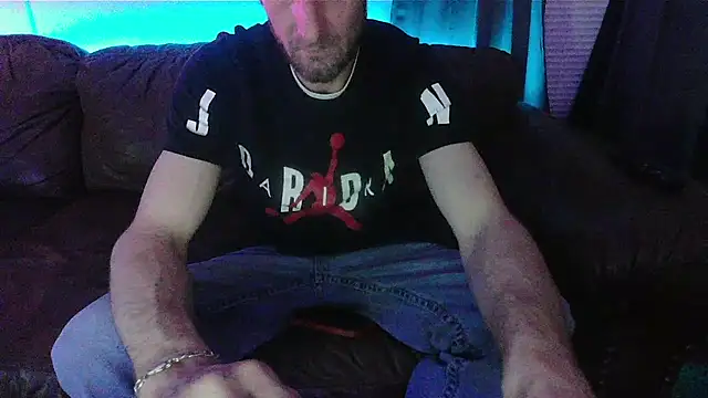 HungStud4You online show from February 23, 5:50 am