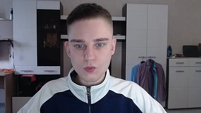 angryzan online show from January 10, 5:15 am