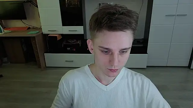 angryzan online show from February 9, 6:18 am