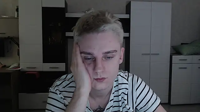 angryzan online show from February 21, 4:29 am