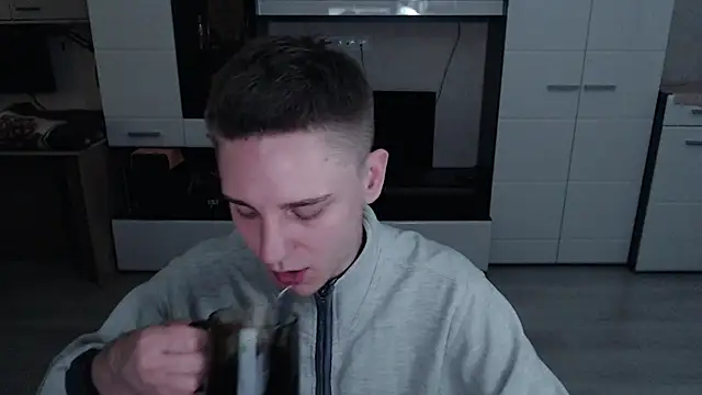 angryzan online show from October 29, 6:16 am