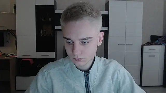 angryzan online show from February 13, 4:43 am