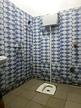 xm lanee online show from October 25, 9:27 pm