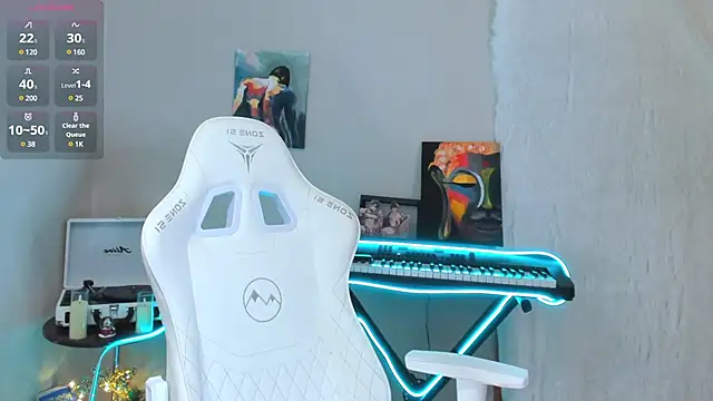 Snapshot of 4ever_dude chatting on February 2, 3:43 am 4ever dude online show from February 2, 3:43 am