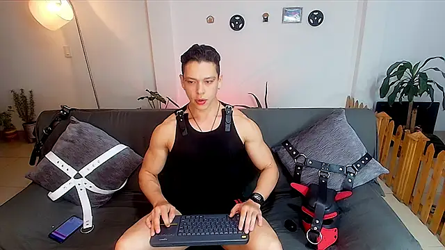 Snapshot of Baxter_Dex chatting on January 25, 1:43 am Baxter Dex online show from January 25, 1:43 am