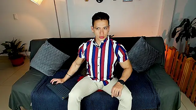 Snapshot of Baxter_Dex chatting on March 14, 11:41 pm Baxter Dex online show from March 14, 11:41 pm