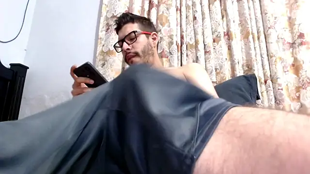 gollfather13 online show from March 1, 3:16 pm