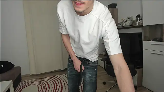 Snapshot of Jimmymorello chatting on February 14, 9:21 pm Jimmymorello online show from February 14, 9:21 pm