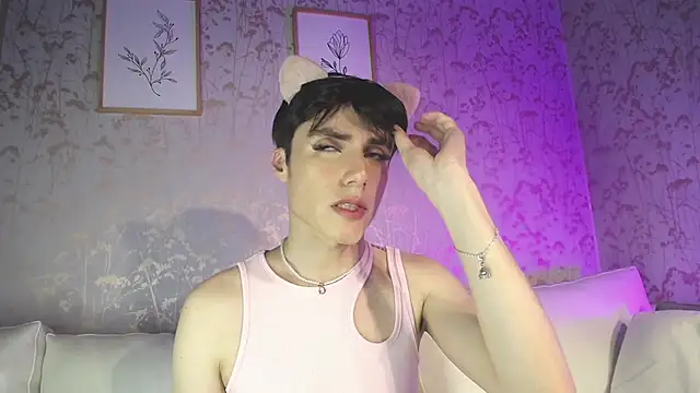 ChristianM 18 online show from December 6, 5:53 am