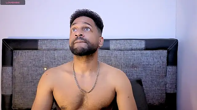 bbcblackhot34 online show from October 2, 3:32 am