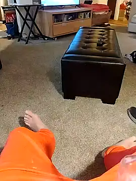 Snapshot of fukurbutt chatting on December 10, 8:49 pm fukurbutt online show from December 10, 8:49 pm