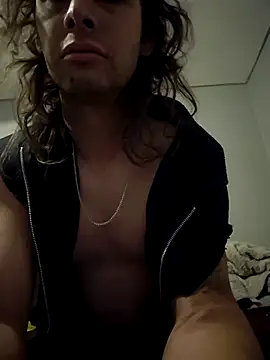 cdressupdiva online show from February 4, 4:18 am