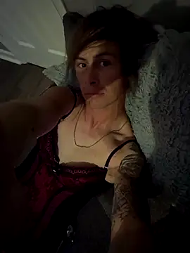 cdressupdiva online show from February 15, 11:29 am