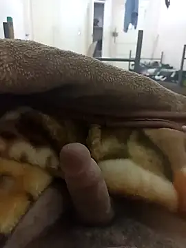 Hot Boy 2004 online show from February 2, 1:55 am