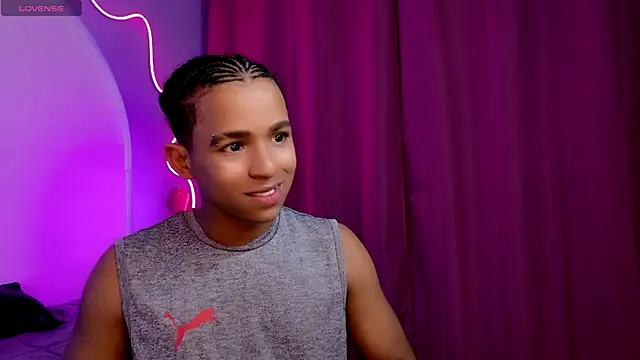 Noah Smith04 online show from November 25, 4:09 pm