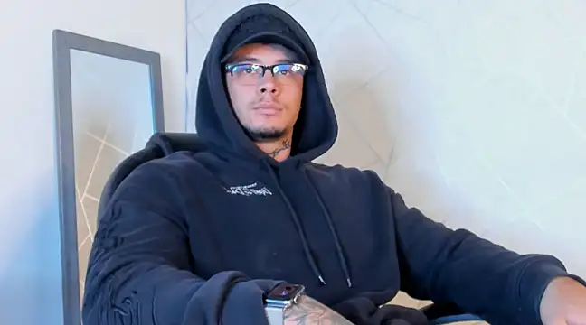 NoahhBrown online show from February 27, 3:03 am