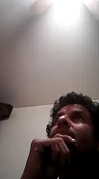 Snapshot of LongDickZee562 chatting on February 8, 7:37 am LongDickZee562 online show from February 8, 7:37 am