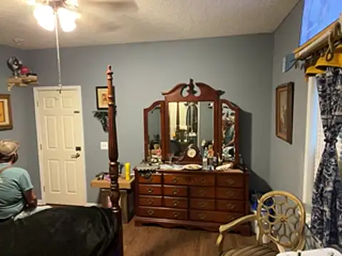 Onesieboy4daddys online show from April 3, 11:23 pm