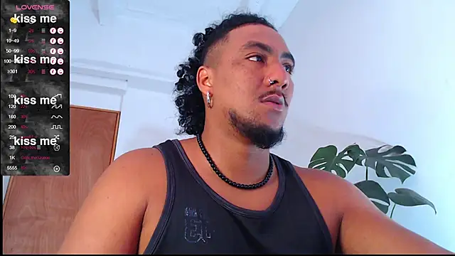 yosoy enzo2020 online show from February 23, 2:21 pm