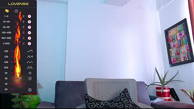 yosoy enzo2020 online show from December 9, 12:42 pm