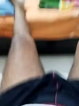 Snapshot of findmemylove chatting on February 5, 6:37 pm findmemylove online show from February 5, 6:37 pm