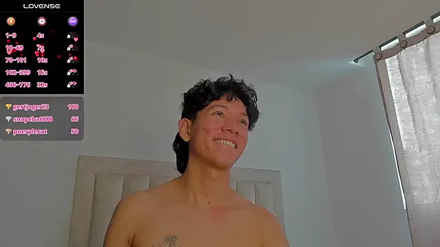 JulianRose 1 online show from September 30, 4:43 pm