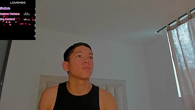 JulianRose 1 online show from February 1, 7:12 pm