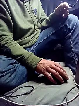 Stickybros2u online show from February 12, 4:33 am