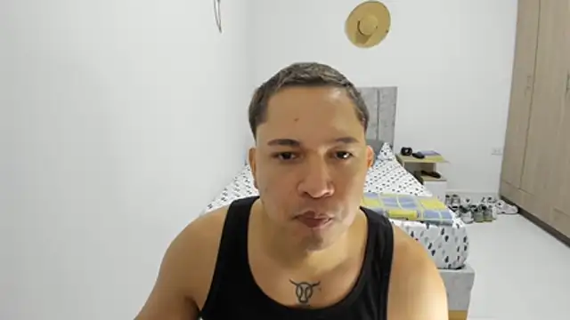 Valerioe online show from June 17, 3:47 pm