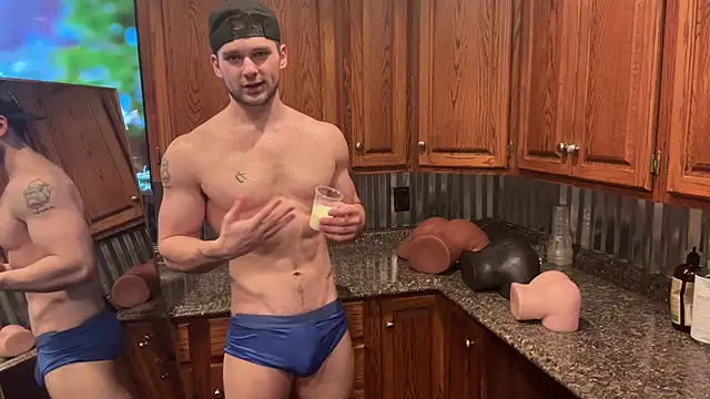 Snapshot of AlphaZack_14 chatting on March 14, 7:44 pm AlphaZack 14 online show from March 14, 7:44 pm