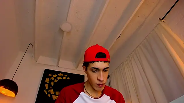 Angel Snowhotxxx online show from December 6, 8:40 pm