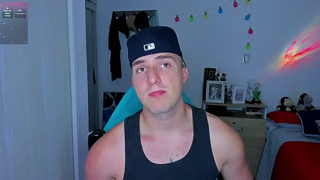 liam oficial02 online show from January 24, 3:32 am