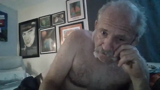 Snapshot of den-rock4u chatting on September 10, 2:10 am den-rock4u online show from September 10, 2:10 am