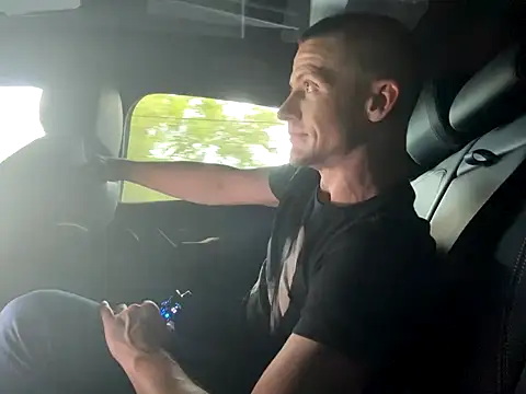 trash4cash online show from October 4, 10:36 pm