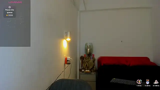 Malkongarcia online show from November 10, 3:17 pm