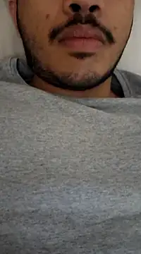 Snapshot of alesssterling chatting on January 2, 7:07 pm alesssterling online show from January 2, 7:07 pm