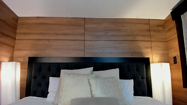 MarcoSullivan online show from December 13, 9:04 am