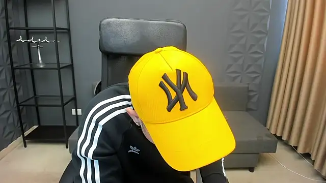 BrandonTate online show from October 13, 10:54 am