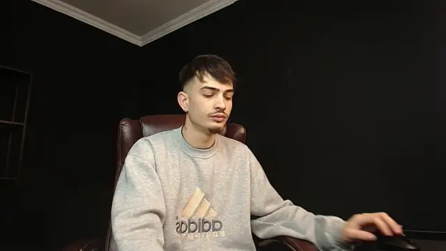 BrandonTate online show from February 25, 1:17 pm