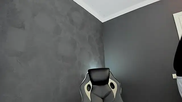 BrandonTate online show from February 28, 7:05 am