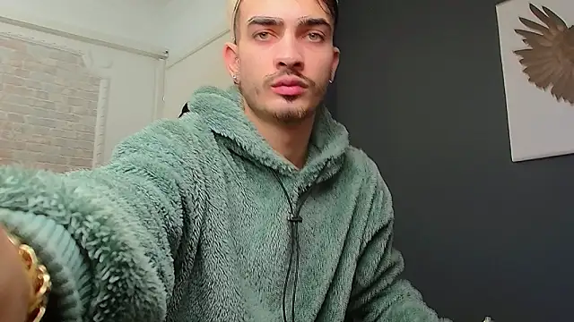 BrandonTate online show from January 17, 11:49 am