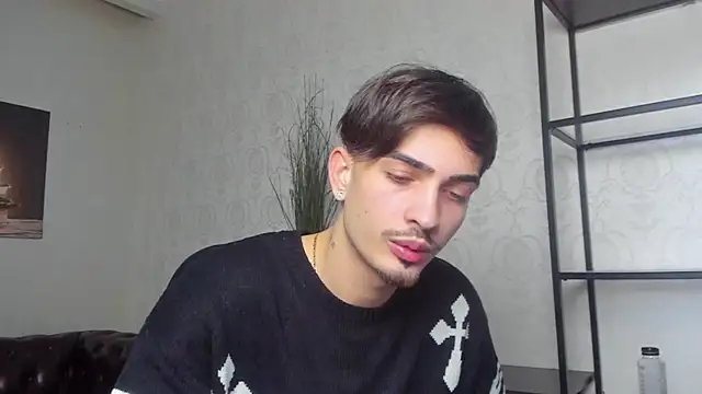 BrandonTate online show from December 13, 12:50 pm