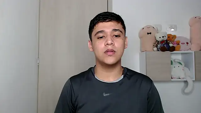 kaiine190 online show from February 5, 6:09 am