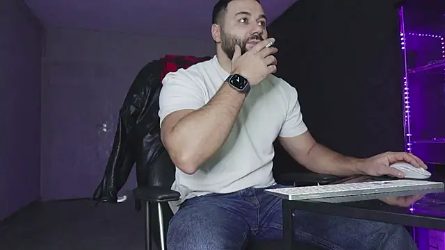 mattmasterss online show from February 9, 3:22 am